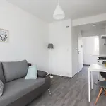 Apartmenty Ozarow - Aneks Kuchenny, Bezplatny Parking, Spokoj, Blisko Centrum 马佐夫舍地区奥扎鲁夫