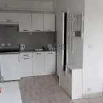 公寓 Apartmenty Ozarow - Aneks Kuchenny, Bezplatny Parking, Spokoj, Blisko Centrum
