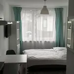 Appartement Apartmenty Ozarow - Aneks Kuchenny, Bezplatny Parking, Spokoj, Blisko Centrum