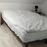 Apartmenty Ozarow - Aneks Kuchenny, Bezplatny Parking, Spokoj, Blisko Centrum Ozarow Mazowiecki