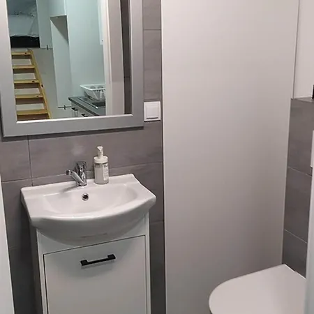 Sleepwell Warszawa - Blisko Centrum, Spokoj, Bezplatny Parking * Ozarow Mazowiecki