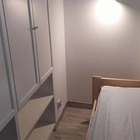 Apartment Sleepwell Warszawa - Blisko Centrum, Spokoj, Bezplatny Parking Ozarow Mazowiecki